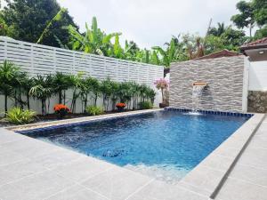 Sanook villas Nai Harn beach