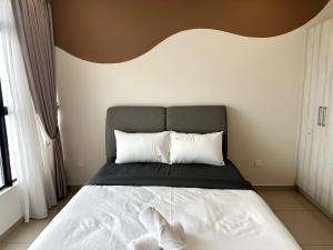 Mutiara Rini The Garden Residences by WP HOMESTAY