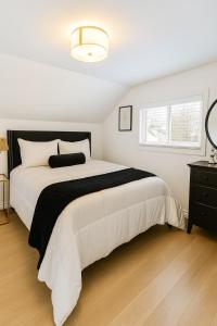 Niagara Escape Loft - Ubytování bez kategorie ve městě St. Catharines