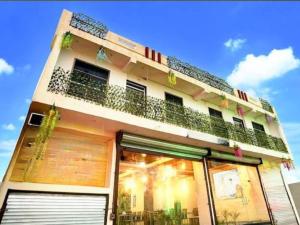 Hotel Khatushyam Residency