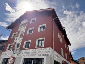 La Tgoma - Hotel & Restaurant - Ubytování bez kategorie ve městě Lenz