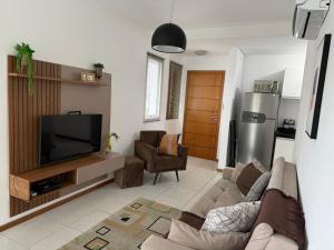 Apartamento maravilhoso a 8 min da Villa Germânica - Até 6 Pessoas