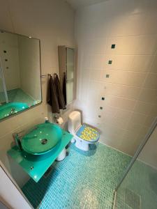 Theater and Beach Apartment