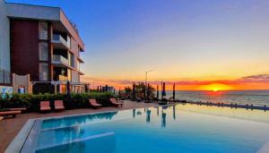 Wave & Wellness Studio