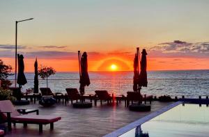 Wave & Wellness Studio