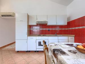 Holiday Home VIlla Eldina by Interhome