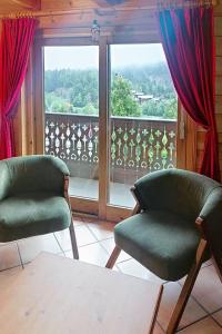 Apartment Les Hauts des Chavants -2 by Interhome