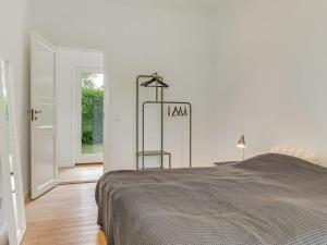 Holiday Home Sverkel - 700m from the sea by Interhome