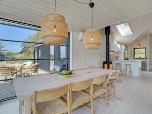 Holiday Home Gunver - 150m from the sea by Interhome