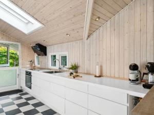 Holiday Home Batsha - 350m from the sea by Interhome