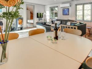 Holiday Home Elona - 950m from the sea by Interhome