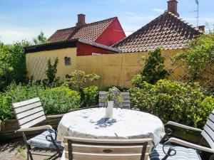 Holiday Home Detlef - 200m from the sea by Interhome