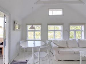 Holiday Home Kerstin - 100m from the sea by Interhome