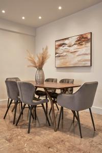 Marousi Fashion n bright 2bd Apt