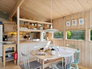 Holiday Home Sjard - 700m from the sea by Interhome