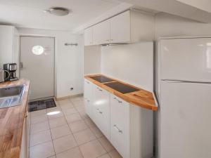 Apartment Sylviane - 500m from the sea by Interhome