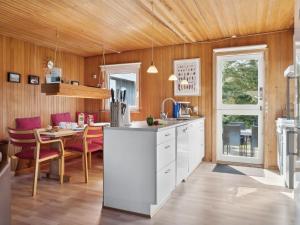 Holiday Home Frode - 400m from the sea by Interhome