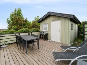 Holiday Home Mauritz - 300m from the sea by Interhome