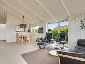 Holiday Home Birtir - 1-2km from the sea by Interhome