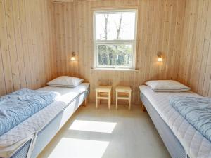 Holiday Home Börje - 600m from the sea by Interhome