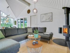 Holiday Home Wiggi - 450m from the sea by Interhome