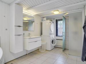 Holiday Home Aimi - 270m from the sea by Interhome