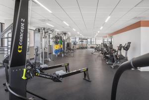 Streeterville 1BR w Gym Pool nr Navy Pier CHI-412