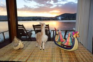 Titicaca Lodge Flotante