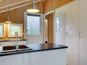 Holiday Home Uolevi - 200m from the sea by Interhome