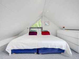 Holiday Home Marjukka - 10m from the sea by Interhome