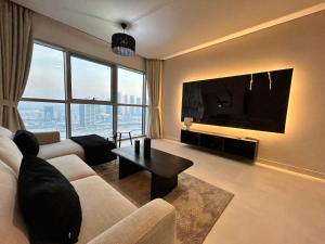 Stunning 01 BHK Apt in Abudhabi