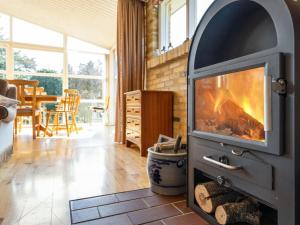 Holiday Home Sanna - 330m from the sea by Interhome