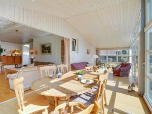 Holiday Home Sanna - 330m from the sea by Interhome