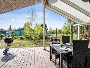 Holiday Home Akseli - 800m from the sea by Interhome