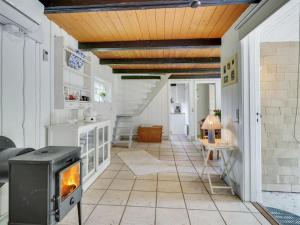 Holiday Home Vemund - 750m from the sea by Interhome