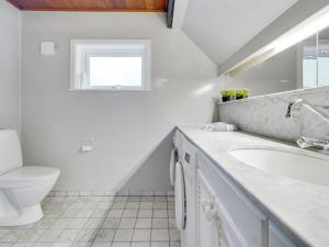 Holiday Home Vemund - 750m from the sea by Interhome