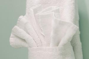 Stylish City Retreat Mins to Manhattan via PATH The Square