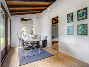 Holiday Home Elja - 750m from the sea by Interhome