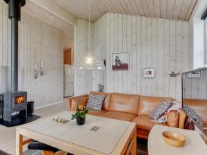 Holiday Home Naia - 200m from the sea by Interhome