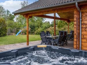 Holiday Home Dora - 180m from the sea by Interhome