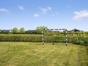 Holiday Home Reimer - 700m from the sea by Interhome