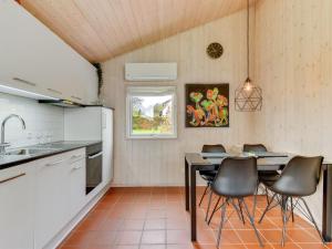 Holiday Home Helga - 100m from the sea by Interhome