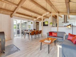 Holiday Home Westman - 200m from the sea by Interhome