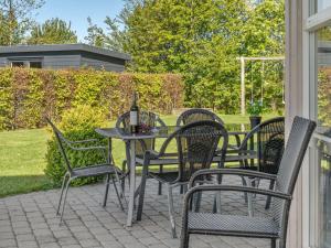 Holiday Home Toja - 700m from the sea by Interhome