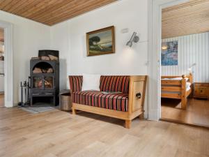 Holiday Home Ilja - 400m from the sea by Interhome