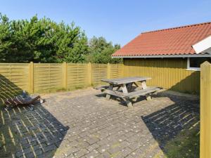 Holiday Home Eline - 1-5km from the sea by Interhome