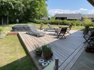 Holiday Home Helena - 250m from the sea by Interhome