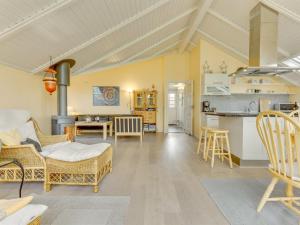 Holiday Home Armund - 300m from the sea by Interhome