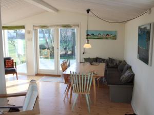 Holiday Home Hoimar - 400m from the sea by Interhome