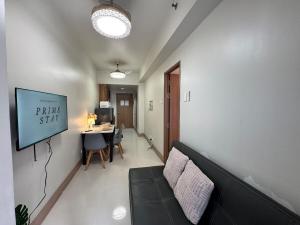 Shore 3 Residences RM 674 Pool View by Prime Stay MOA